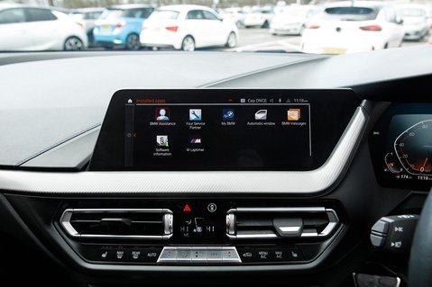 BMW 1 Series 118I M SPORT 28