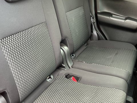 Suzuki Ignis SZ-T DUALJET MHEV 39