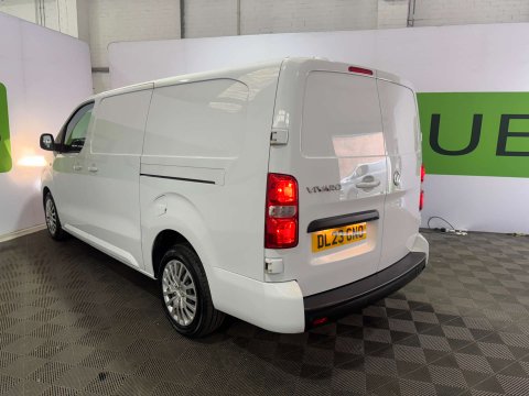 Vauxhall Vivaro 1.5 Vivaro F2900 Professional S/S 7