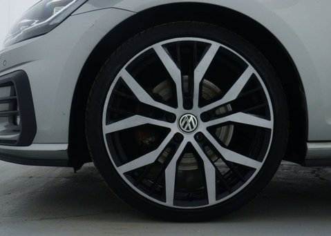 Volkswagen Golf 2.0 TDI GTD Hatchback 5dr Diesel DSG Euro 6 (s/s) (184 ps) 16