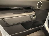 Land Rover Discovery 3.0 Discovery SE SD6 Auto 4WD 35