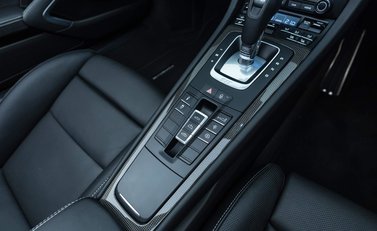 Porsche 911 Turbo Cabriolet (991.2) 21