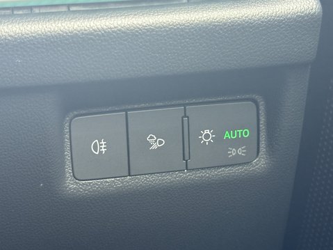 Skoda Enyaq 82kWh 80x SportLine SUV 5dr Electric Auto 4WD (DC125kW) (265 ps) 16