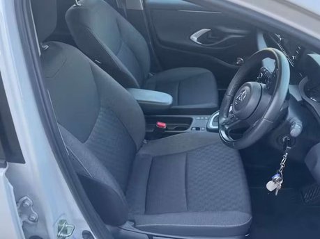 Toyota Yaris 1.5 VVT-h Icon Hatchback 5dr Petrol Hybrid E-CVT Euro 6 (s/s) (116 ps) 5