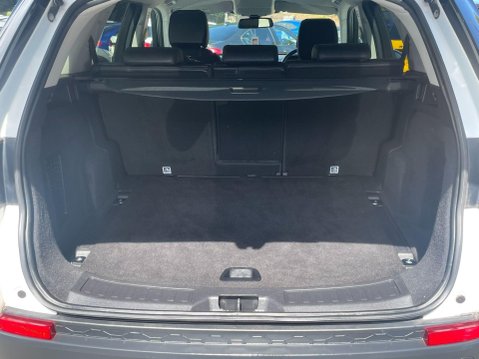 Land Rover Discovery Sport 2.0 TD4 SE 4WD Euro 6 (s/s) 5dr (5 Seat) 21