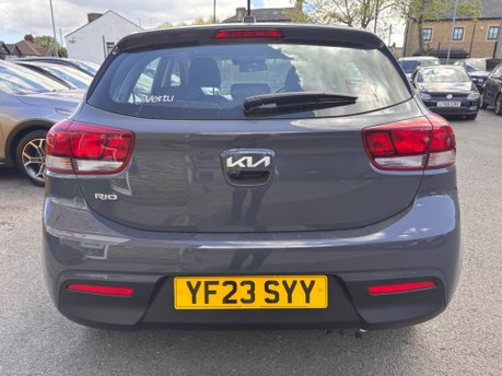 Kia Rio 2 6