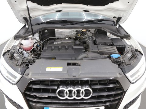Audi Q3 2.0 TDI Black Edition quattro Euro 6 (s/s) 5dr 29