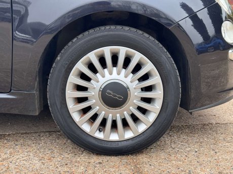 Fiat 500 1.2 500 Lounge 3dr 29