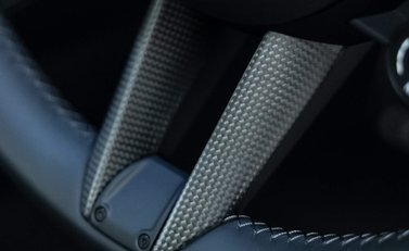 Porsche 911 Carrera GTS (992) 9