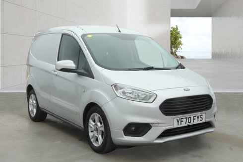 Ford Transit Courier SWB L1H1 Low Roof Limited Air Con Alloys Sensors EURO 6 NO VAT