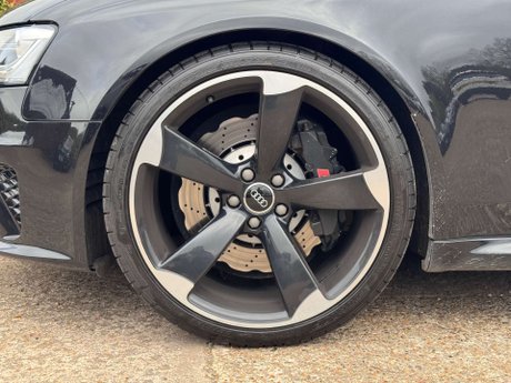Audi RS4 4.2 RS 4 FSI Quattro Auto 4WD 5dr 63