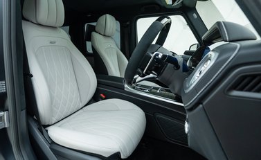 Mercedes-Benz G Class AMG G 63 MAGNO EDITION 14