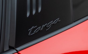Porsche 911 Targa 4 GTS (992) 42