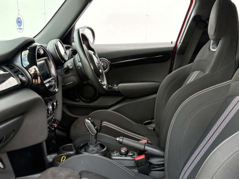 Mini Hatch 1.5 Cooper Auto 5dr 54