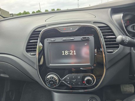 Renault Captur 1.5 dCi ENERGY Dynamique Nav Auto Euro 6 (s/s) 5dr 37