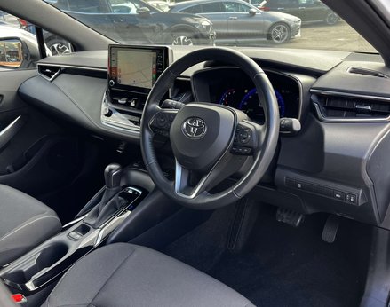 Toyota Corolla 1.8 Corolla Icon HEV CVT 5dr 18