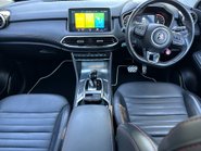 MG HS 1.5 EXCLUSIVE DCT 5 Dr AUTOMATIC 10