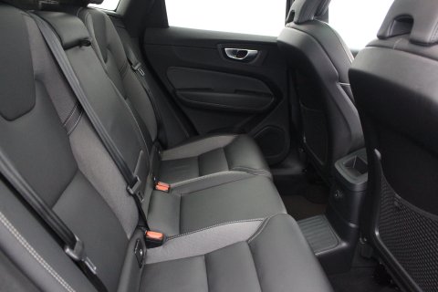 Volvo XC60 5dr 2.0 T6 350 RC PHEV Plus Black ED AWD Automatic 8