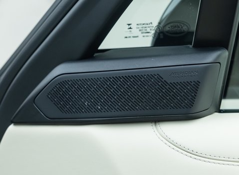 Land Rover Range Rover D350 AUTOBIOGRAPHY LWB 29