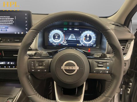 Nissan Qashqai 1.3 DIG-T MHEV N-Connecta SUV 5dr Petrol Hybrid XTRON Euro 6 (s/s) (158 ps) 13