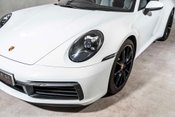 Porsche 911 TARGA 4 PDK. WARRANTY. ADAPTIVE CRUISE CONTROL. HEATED SEATS. HEATED WHEEL. 43