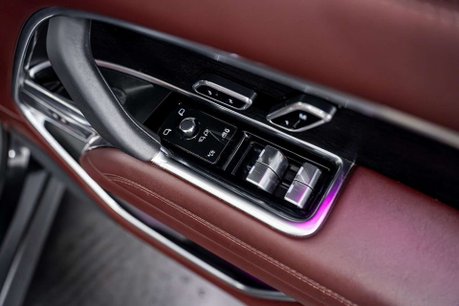 Land Rover Range Rover 3.0 P400 MHEV HSE SUV 5dr Petrol Auto 4WD Euro 6 (s/s) (400 ps) 27