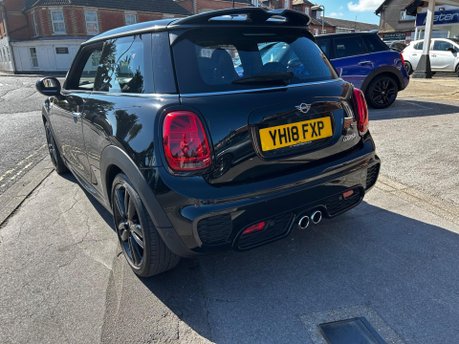 Mini Hatch 2.0 Cooper S Steptronic Euro 6 (s/s) 3dr 5