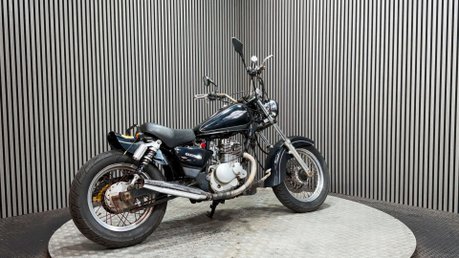 Suzuki Marauder GZ 1999 20K RUNNING PROJECT BIKE SPARES OR REPAIR 125CC 3