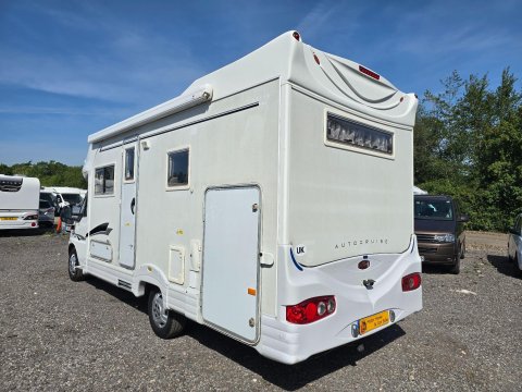 Autocruise Starblazer Motor Home 11