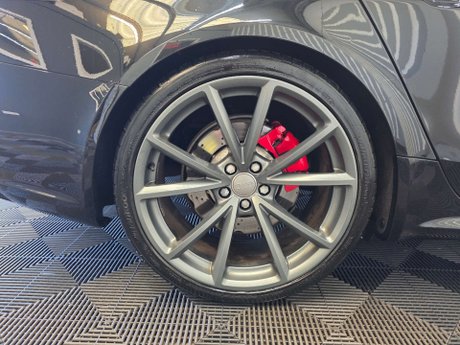 Audi RS4 4.2 FSI V8 Estate 5dr Petrol S Tronic quattro Euro 5 (450 ps) 30