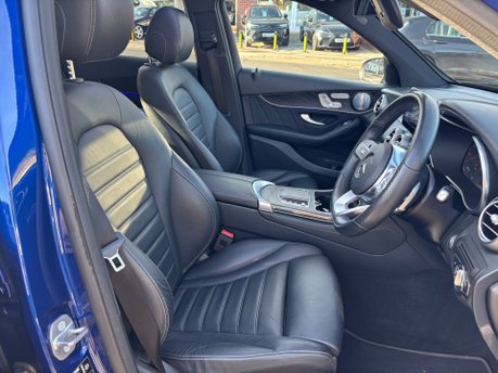 Mercedes-Benz GLC GLC300 MHEV 2.0 AMG Line (Premium Plus) 5dr Petrol 4MATIC Euro 6 (272ps) 19