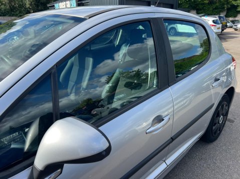 Peugeot 207 1.4 S Euro 5 5dr (A/C) 15