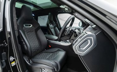 Land Rover Range Rover Sport 5.0 SVR 8