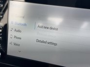 Toyota Hilux Invincible 4WD D-4D Double Cab Pickup 17