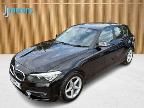 BMW 1 Series 1.5 116d SE Hatchback 5dr Diesel Manual Euro 6 (s/s) (116 ps) 4