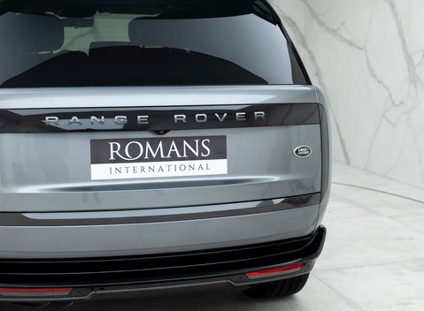 Land Rover Range Rover P400 Autobiography 23