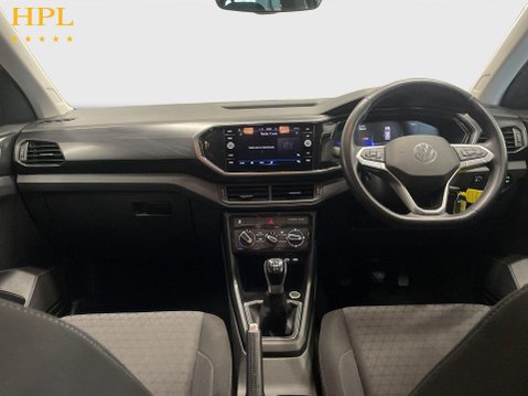 Volkswagen T-Cross 1.0 TSI SE SUV 5dr Petrol Manual Euro 6 (s/s) (95 ps) 19