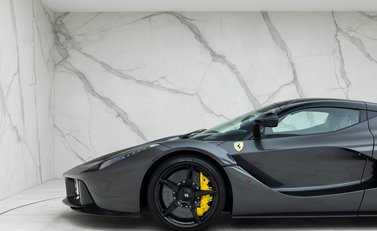Ferrari LaFerrari 31