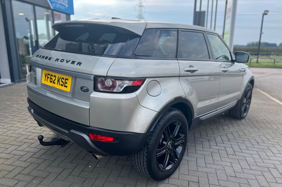 Land Rover Range Rover Evoque 2.2 SD4 PURE TECH 7
