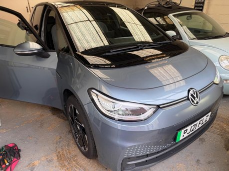 Volkswagen ID.3 Pro Performance 58kWh Tech Auto 5dr