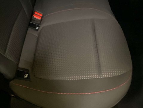 Ford Focus 1.5 Focus ST-Line TDCi 5dr 30