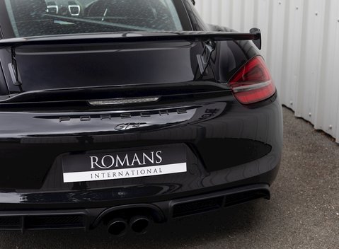 Porsche Cayman GT4 (718) 23