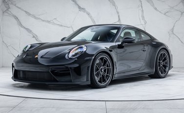 Porsche 911 GT3 TOURING (992.2) 1