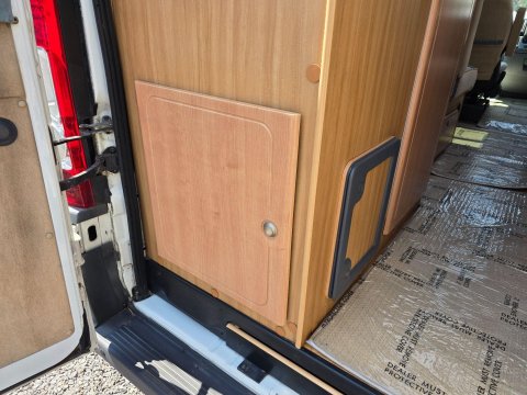 Auto-Sleepers Orian Pavo 14