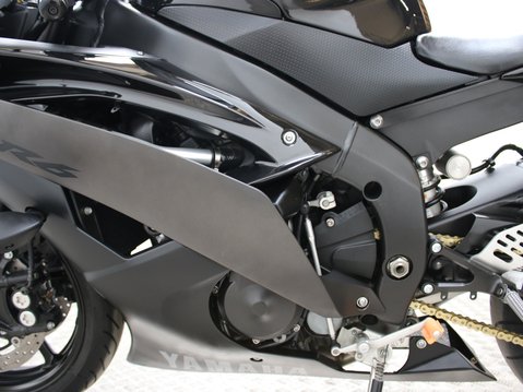 Yamaha R6 YZF R6 13 28