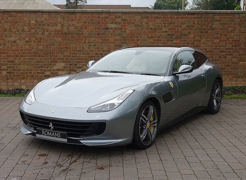 Ferrari GTC4 Lusso 4