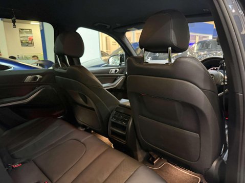 BMW X5 3.0 30d M Sport SUV 5dr Diesel Auto xDrive Euro 6 (s/s) (265 ps) 42