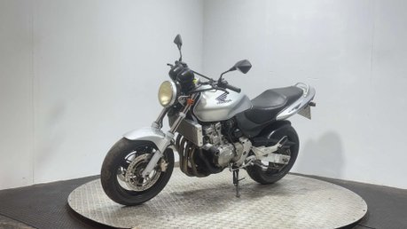 Honda CB 1998 42K GOOD COMMUTER BIKE NEW MOT SERVICED 600CC NAKED 5