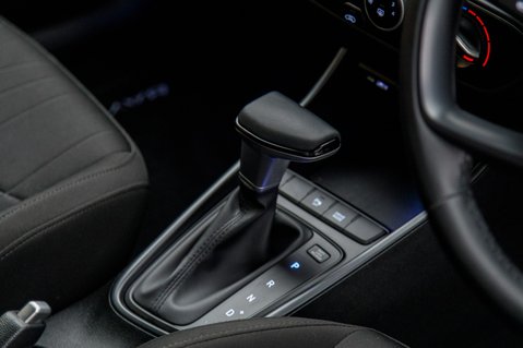 Hyundai BAYON T-GDI SE CONNECT DCT MHEV 30