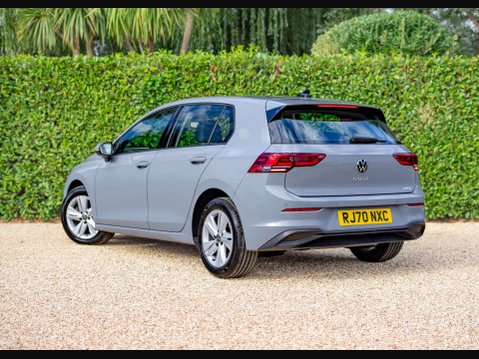 Volkswagen Golf 1.5 Golf Life eTSI Semi-Auto 5dr 2